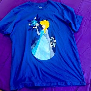 Women Disney Elsa frozen shirt Size L